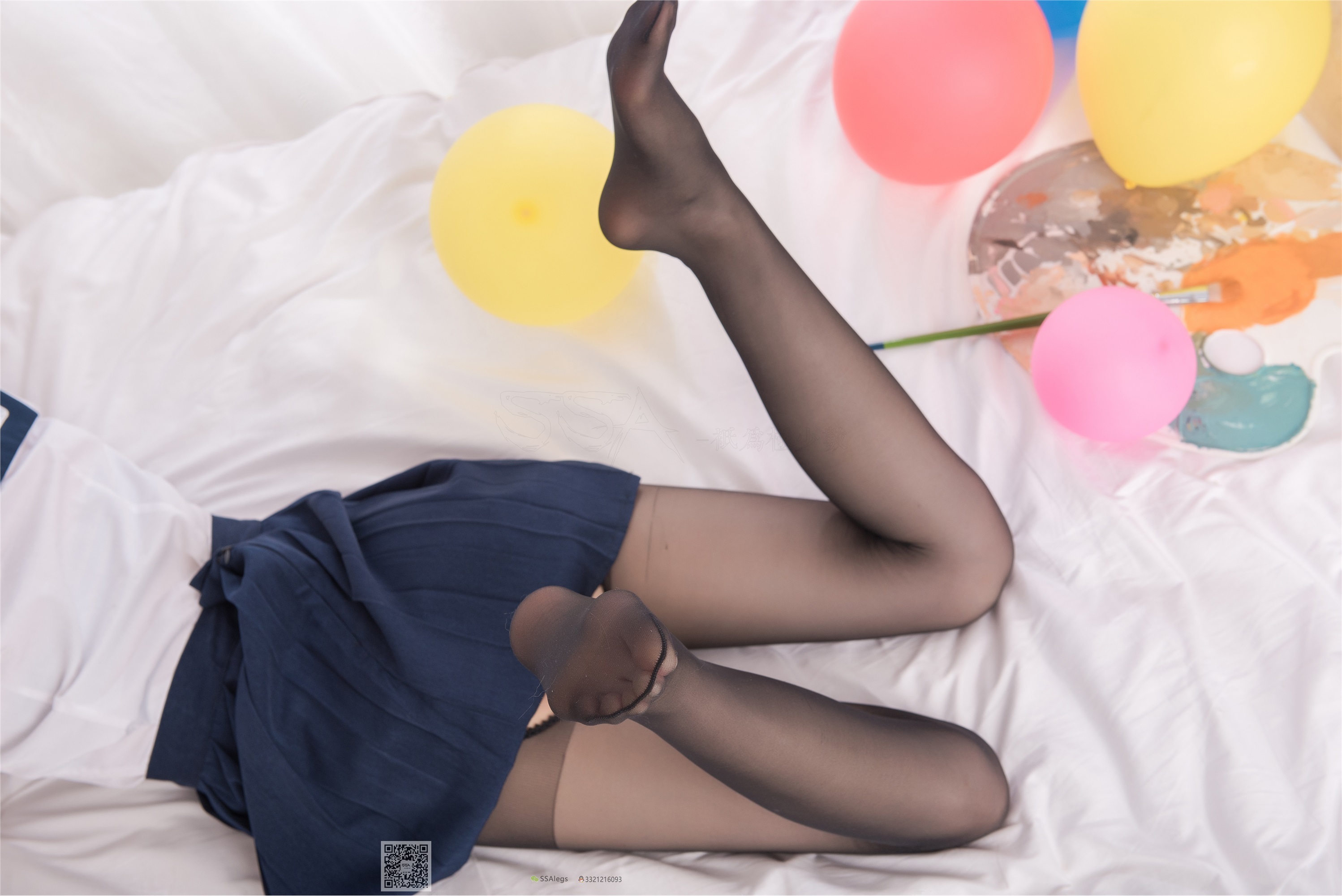 SSA丝社 NO.023 琪琪 笑容治愈女神琪琪的黑色开档丝袜